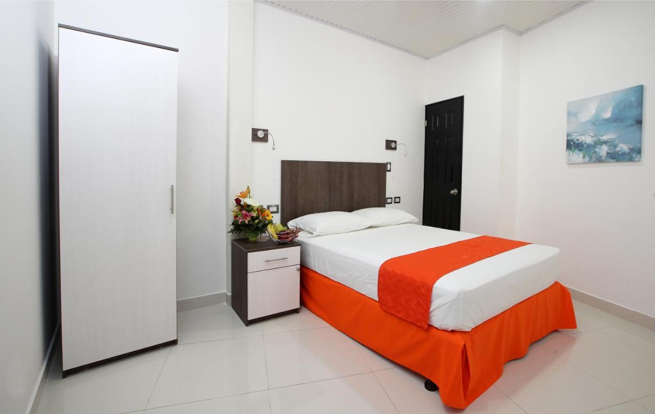 Hotel Milan Costa Rica サンホセ エクステリア 写真